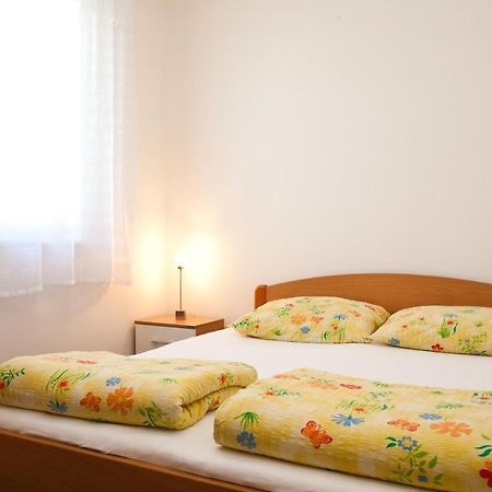 Apartments Glibo Near The Sea And Town Center! คิร์ก ภายนอก รูปภาพ